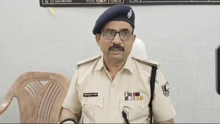 समस्तीपुर:- नकली खाद बनाने वाले फैक्टी को पुलिस ने की भंडाफोड़, चार गिरफ्तार